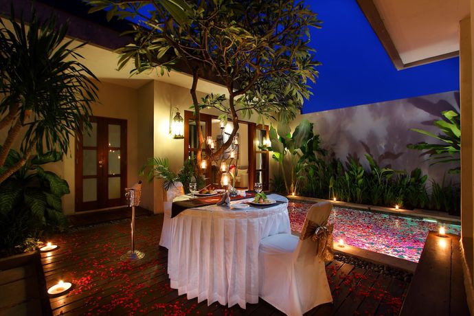 Imagen del bar/restaurante del Hotel Aria Exclusive Villa and Spa. Foto 2