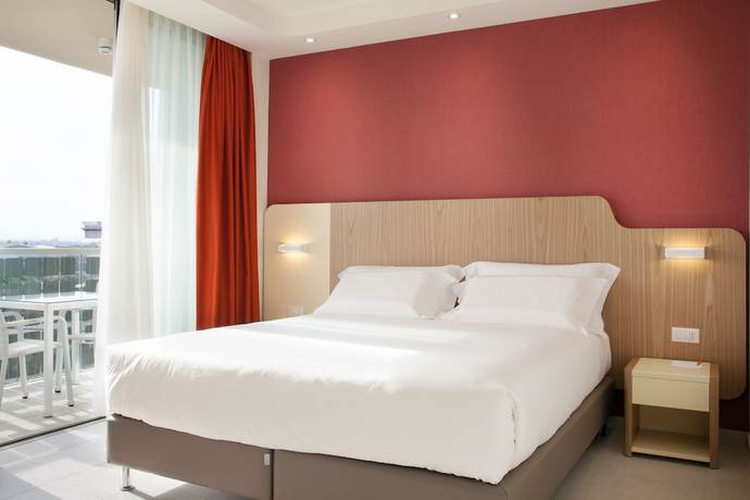 Imagen de la habitación del Hotel Aria, Rimini. Foto 2