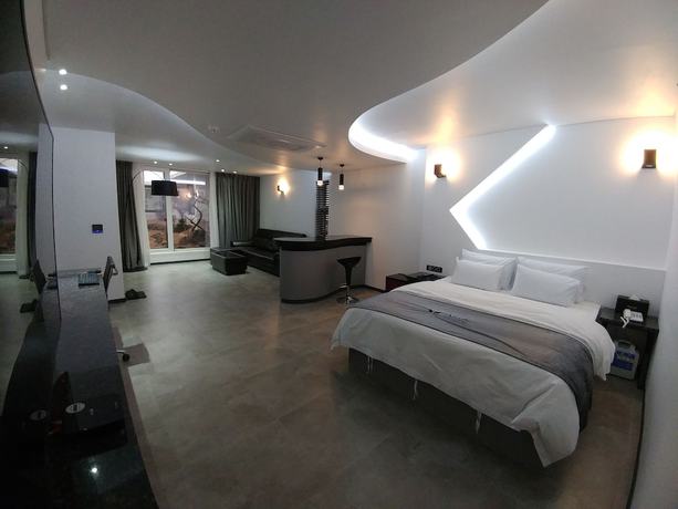 Imagen de la habitación del Hotel Aria Seosan. Foto 12