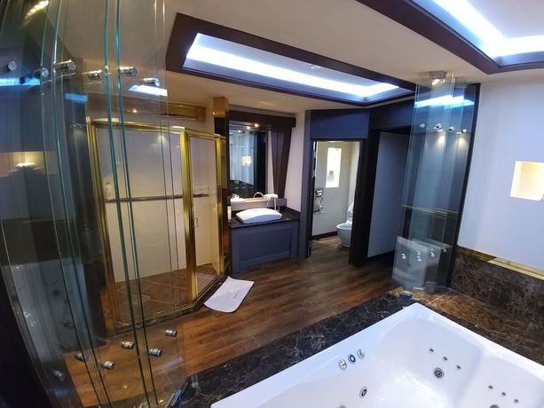 Imagen de la habitación del Hotel Aria Seosan. Foto 13