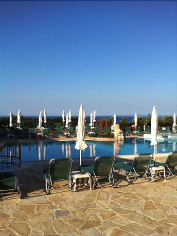 Imagen de la piscina del Hotel Ariadne Apartments, Planos. Foto 14