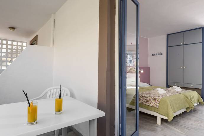 Imagen de la habitación del Hotel Ariadne Apartments and Suites. Foto 5