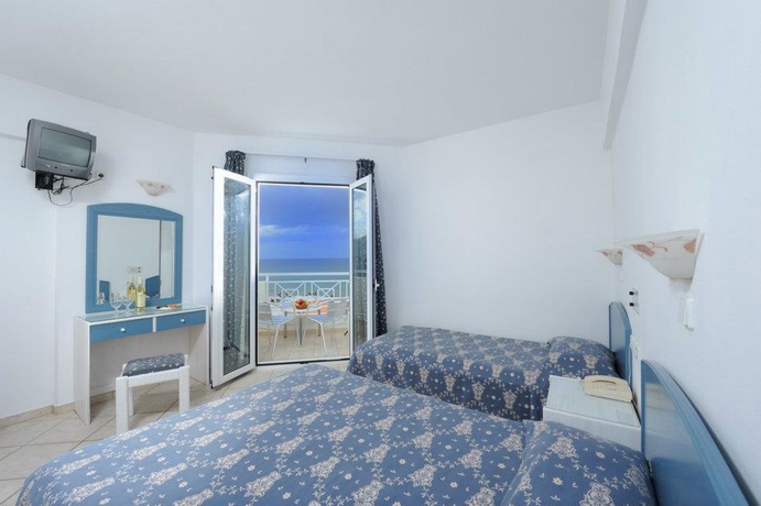 Imagen general del Hotel Ariadne Beach, Malia. Foto 3