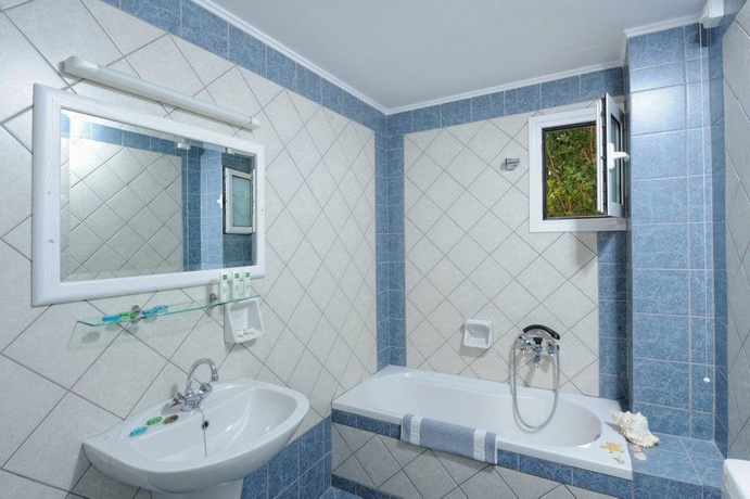 Imagen general del Hotel Ariadne Beach, Malia. Foto 16