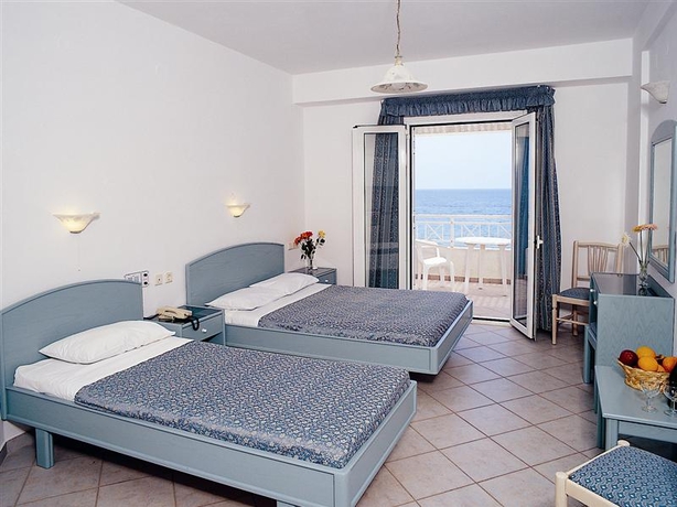 Imagen general del Hotel Ariadne Beach, Stalos. Foto 7