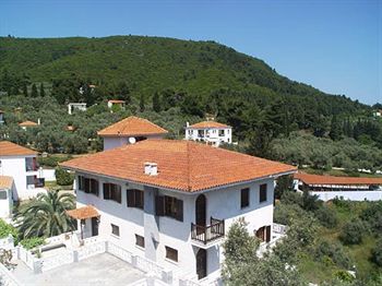 Imagen de los exteriores del Hotel Ariadne, Skopelos. Foto 9