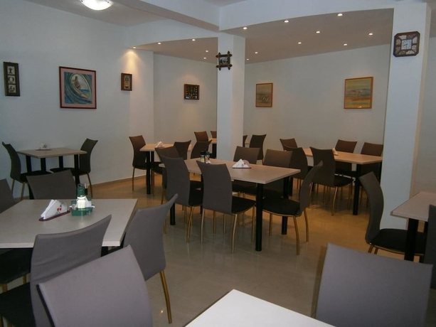 Imagen del bar/restaurante del Hotel Ariana - All Inclusive. Foto 3