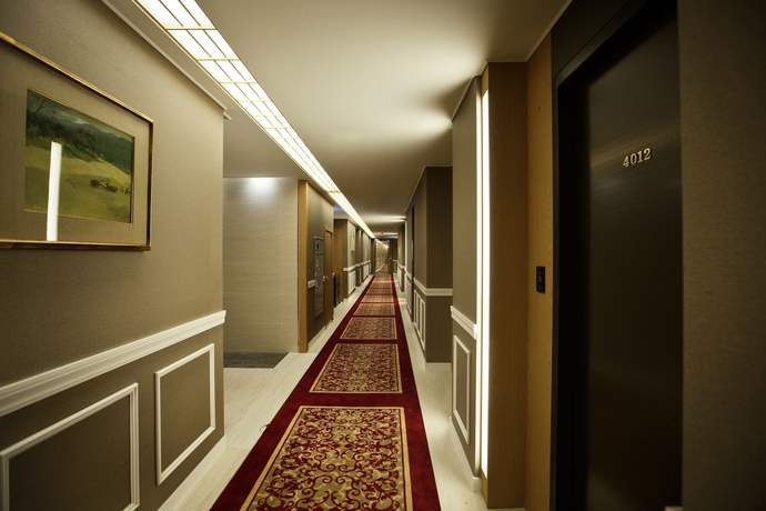 Imagen de los interiores del Hotel Ariana. Foto 19