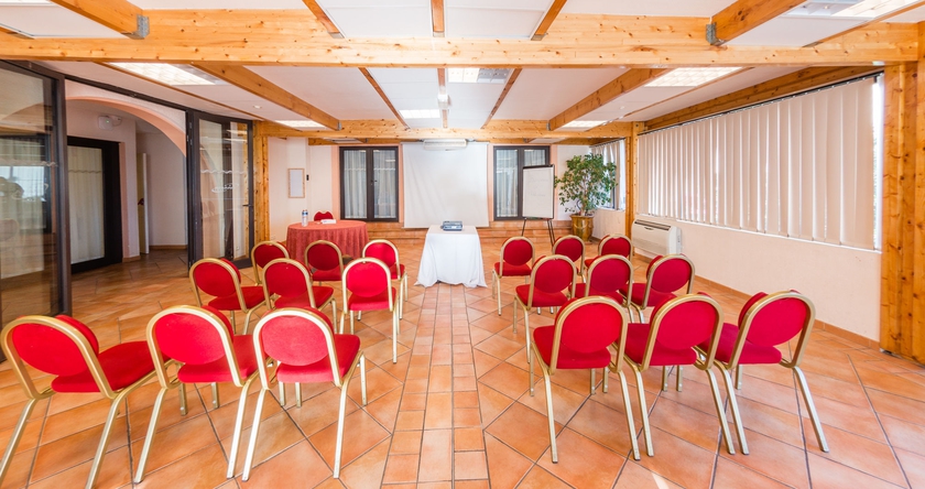 Imagen de los interiores del Hotel Ariane, Fos-Sur-Mer. Foto 13