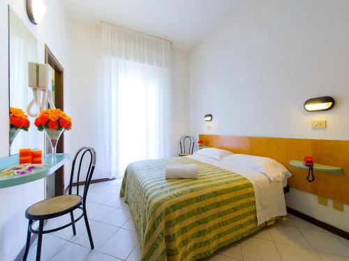 Imagen de la habitación del Hotel Ariane, Rimini. Foto 7