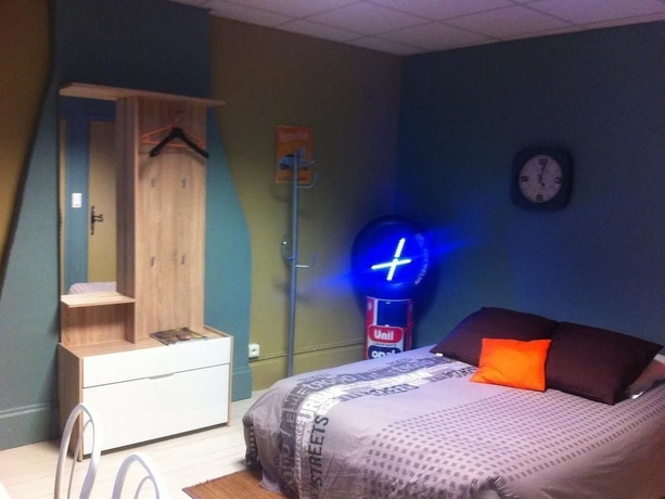 Imagen de la habitación del Hotel Ariane, VICHY. Foto 10