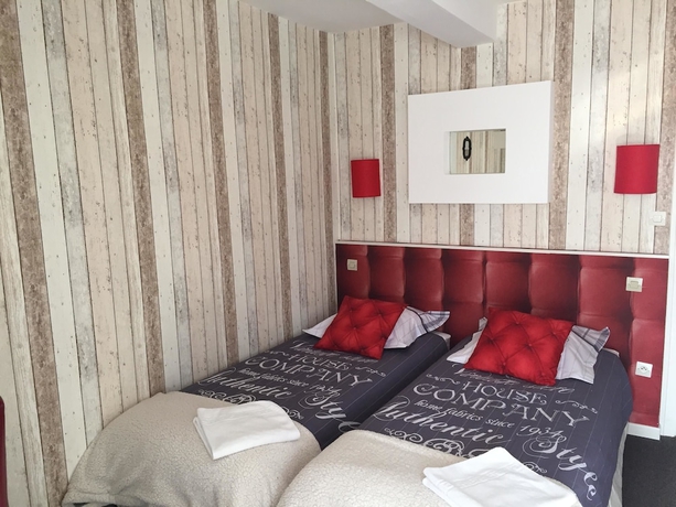 Imagen de la habitación del Hotel Ariane, VICHY. Foto 14