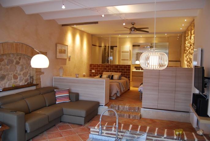 Imagen de la habitación del Hotel Arianella Bandb Penedes. Foto 6