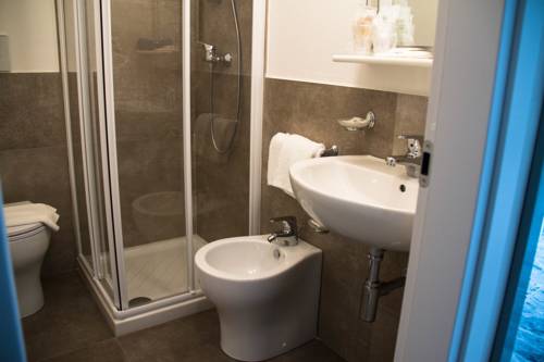 Imagen de la habitación del Hotel Arianna, Iseo. Foto 2