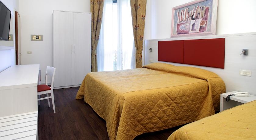 Imagen general del Hotel Arianna, Marina Di Pietrasanta. Foto 2
