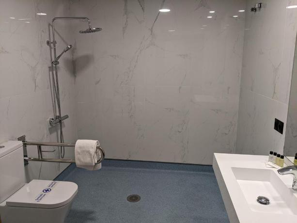 Imagen general del Hotel Arias Aeropuerto. Foto 7