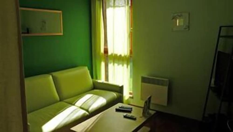 Imagen de la habitación del Hotel Ari&egrave;ge Azimuth. Foto 8