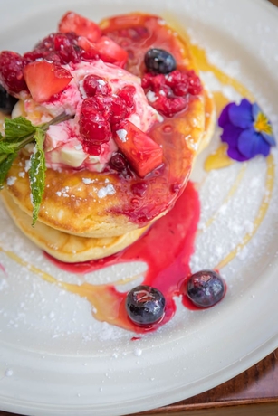 Imagen del bar/restaurante del Hotel Ariel House. Foto 8