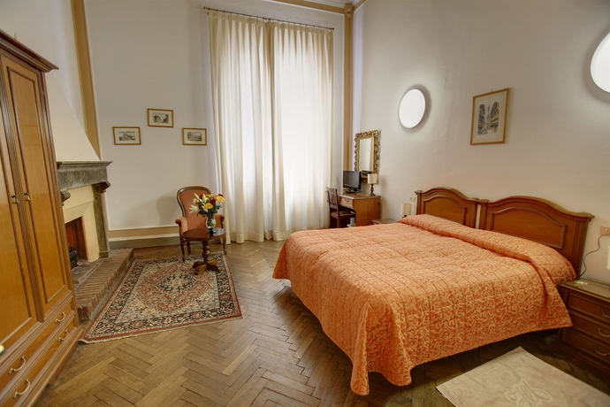 Imagen de la habitación del Hotel Ariele. Foto 9