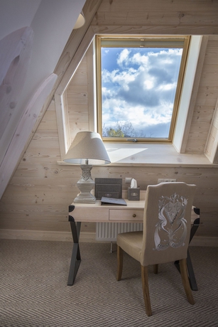 Imagen de la habitación del Hotel Aries and Spa. Foto 8