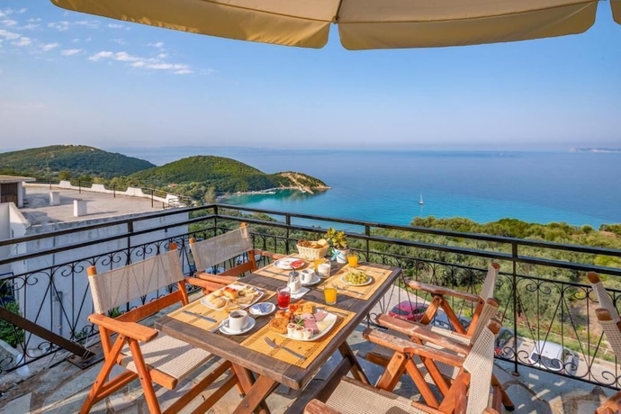 Imagen de la habitación del Hotel Arilla Beach. Foto 12