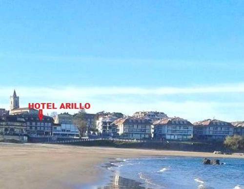 Imagen general del Hotel Arillo. Foto 1