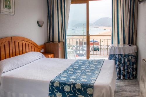 Imagen de la habitación del Hotel Arillo. Foto 8