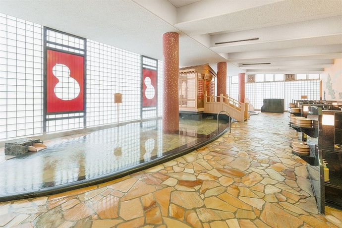 Imagen de la piscina del Hotel Arima Kirari. Foto 6