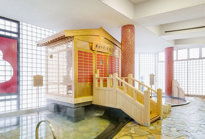 Imagen de la piscina del Hotel Arima Kirari. Foto 9