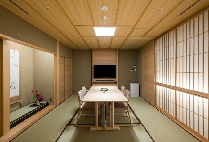 Imagen de la habitación del Hotel Arima Onsen Kinzan. Foto 6