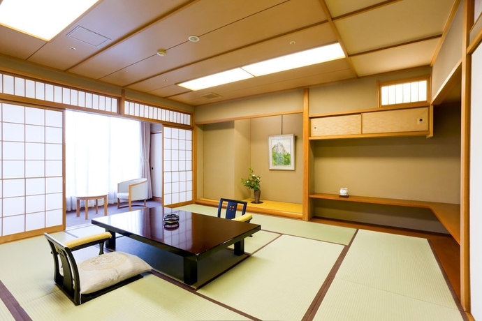 Imagen de la habitación del Hotel Arima Onsen Kinzan. Foto 10