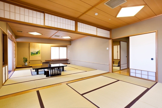 Imagen de la habitación del Hotel Arima Onsen Kinzan. Foto 12