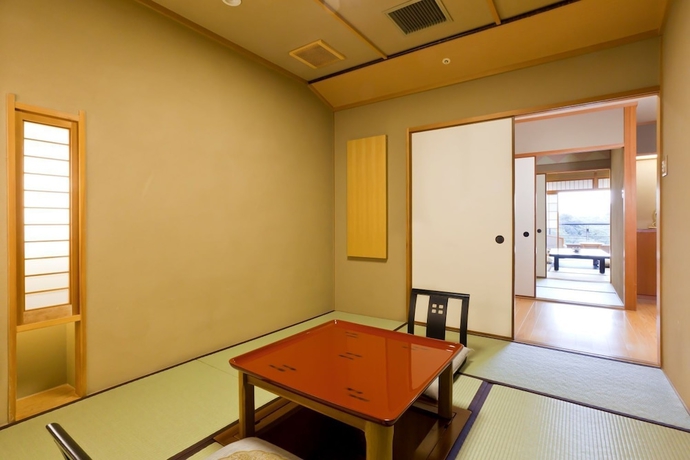 Imagen de la habitación del Hotel Arima Onsen Kinzan. Foto 15