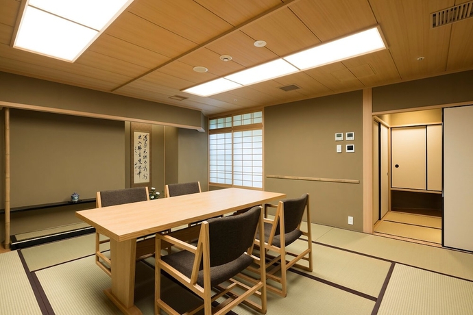Imagen de la habitación del Hotel Arima Onsen Kinzan. Foto 17
