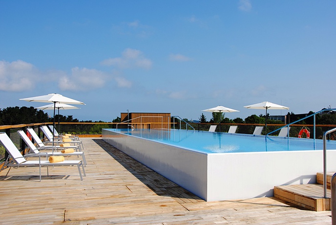 Imagen de la piscina del Hotel Arima and Spa - Small Luxury Hotels. Foto 7