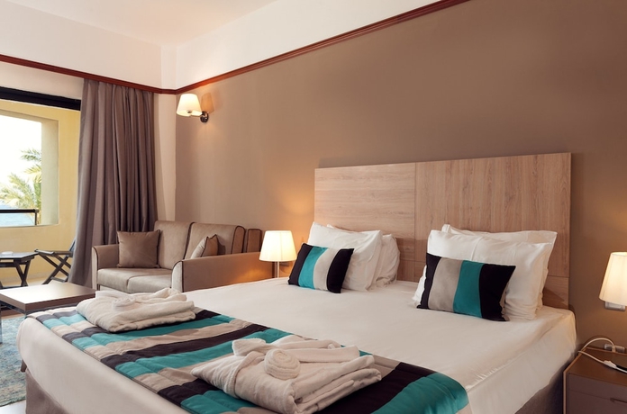 Imagen de la habitación del Hotel Arin Resort. Foto 5