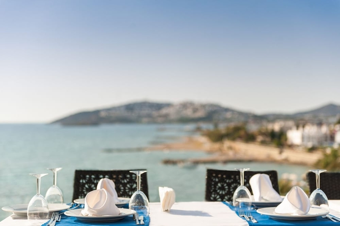 Imagen de la habitación del Hotel Arin Resort. Foto 18