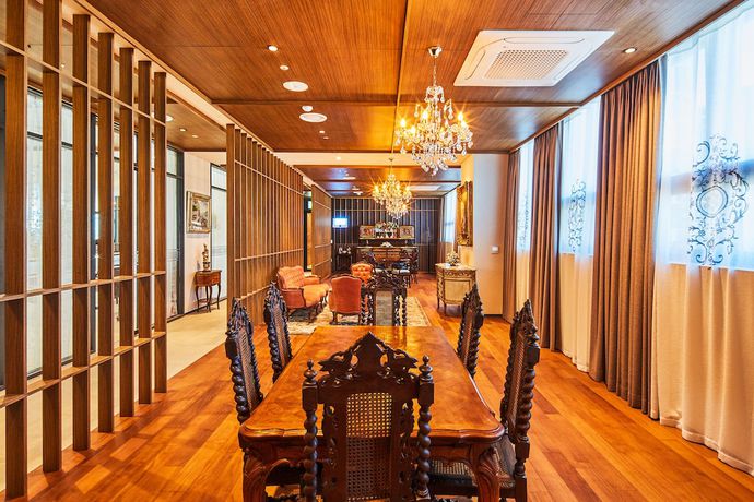 Imagen del bar/restaurante del Hotel Arina. Foto 2