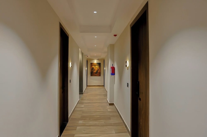 Imagen de los interiores del Hotel Arina Vedic Haveli 2 Min walk to Ganga. Foto 12