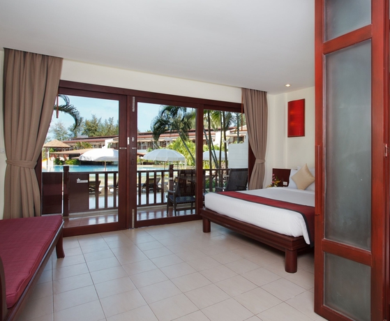 Imagen de la habitación del Hotel Arinara Beach Resort Phuket. Foto 7