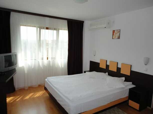 Imagen general del Hotel Arion, Constanta. Foto 4