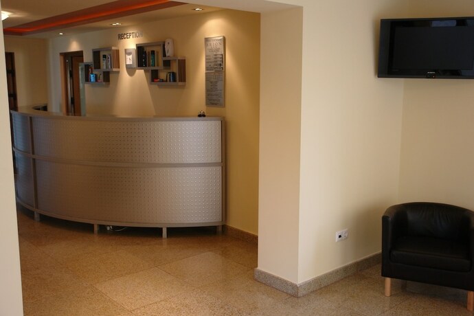 Imagen general del Hotel Arion, Constanta. Foto 12