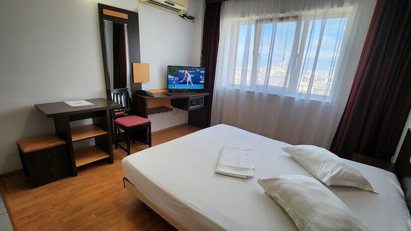 Imagen de la habitación del Hotel Arion, Constanta. Foto 30