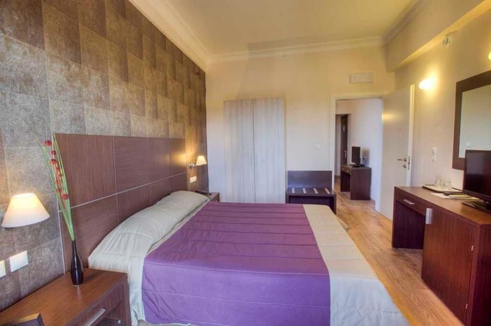 Imagen de la habitación del Hotel Arion Corfu. Foto 6