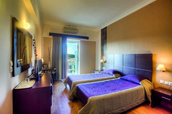 Imagen de la habitación del Hotel Arion Corfu. Foto 8