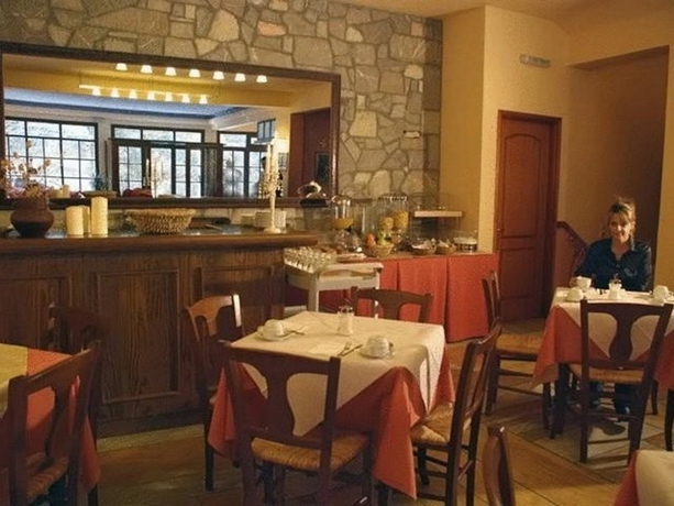 Imagen general del Hotel Arion, Delfos. Foto 4