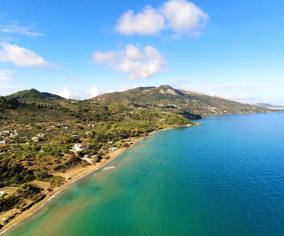 Imagen de los exteriores del Hotel Ariongreen Riviera. Foto 9