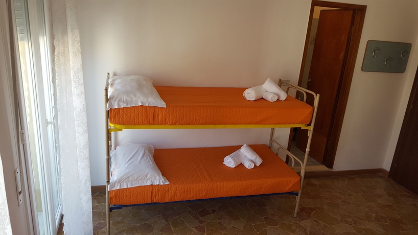 Imagen de la habitación del Hotel Ariosto, Rimini. Foto 6