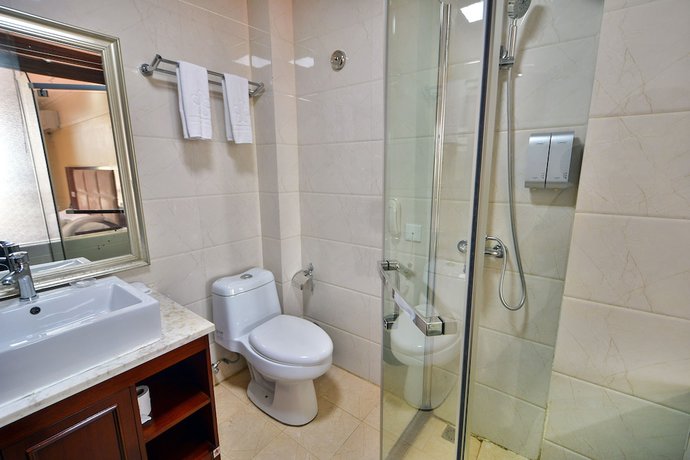 Imagen de la habitación del Hotel Arirang, Bwaise. Foto 3