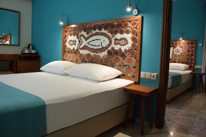 Imagen de la habitación del Hotel Aris. Foto 3